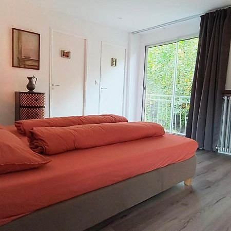 Bed and Breakfast Le Grand Barrois Crecy-la-Chapelle Екстер'єр фото
