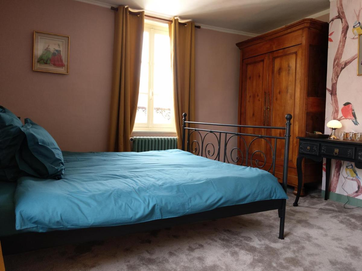 Bed and Breakfast Le Grand Barrois Crecy-la-Chapelle Екстер'єр фото