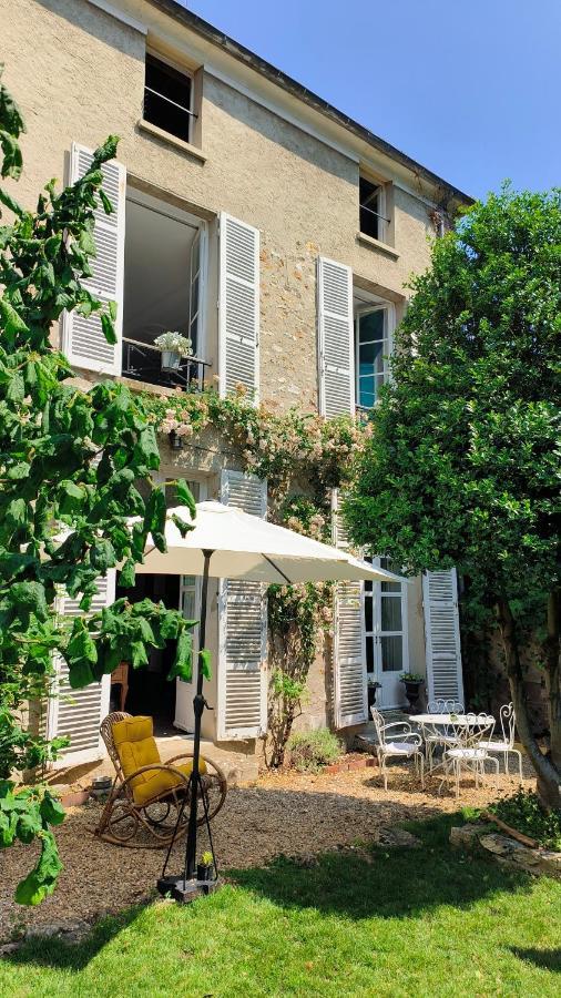 Bed and Breakfast Le Grand Barrois Crecy-la-Chapelle Екстер'єр фото
